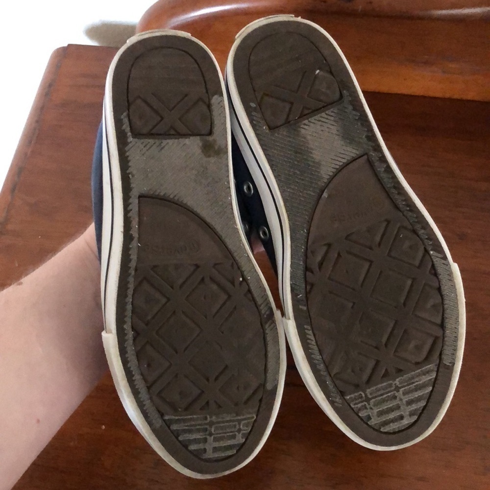 3/$25 Children’s Converse All Star Shoes Size 2 - Picture 11 of 15